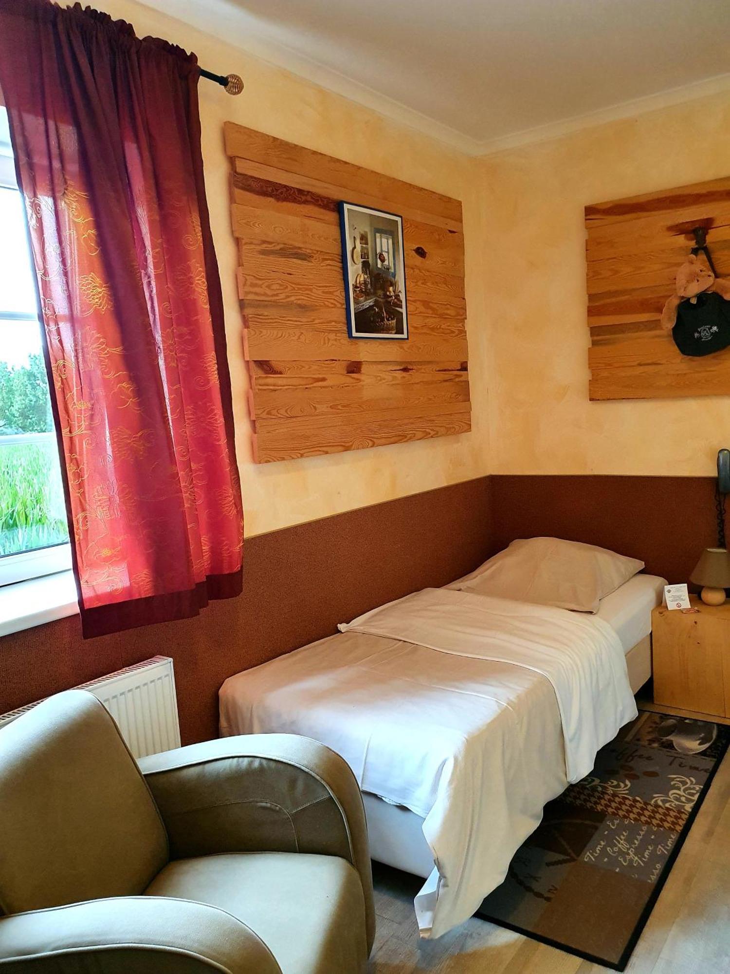 Hotel Alt Enginger Muehle Paderborn Esterno foto