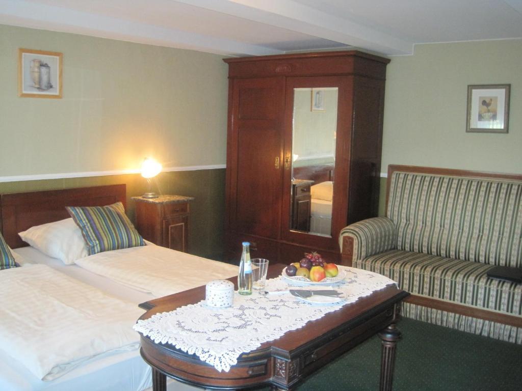 Hotel Alt Enginger Muehle Paderborn Esterno foto